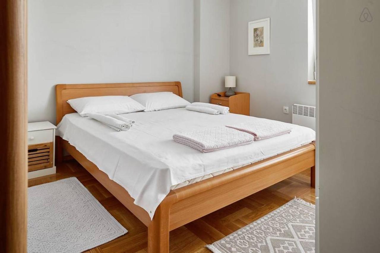 Bright Apartment Near City Center Scopia Exterior foto